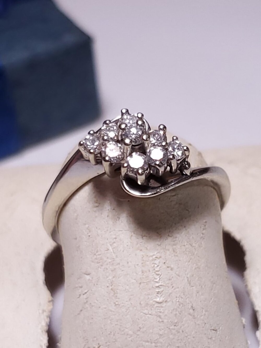 Estate .28ctw Natural 9 Round Diamond Cluster Top Twist 14Kt W/Gold Ring #25149